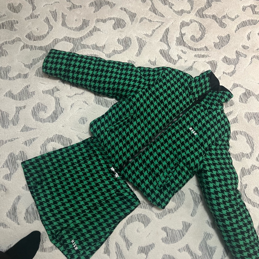 Tweed Houndstooth Jacket And Skirt Set